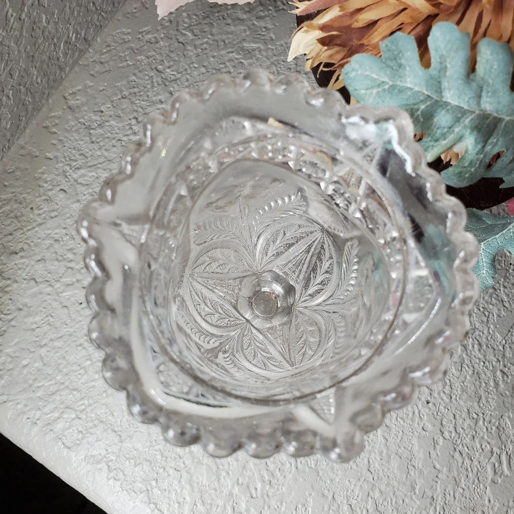 Vintage Clear Crystal Floral Tulip Vase